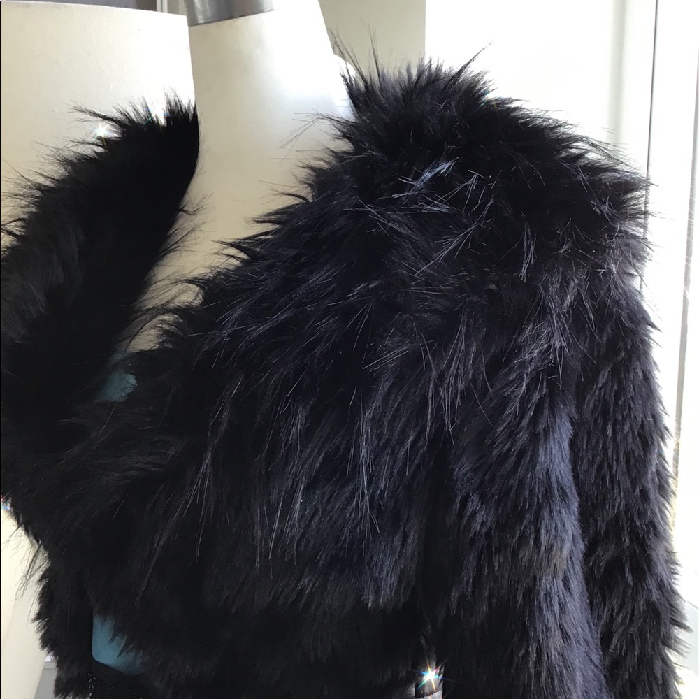 Bebe Cropped Jacket - Picture 2 of 3